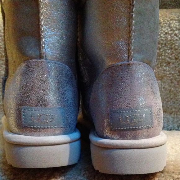 New UGG Classic Glitter Patchwork - Picture 7 of 8